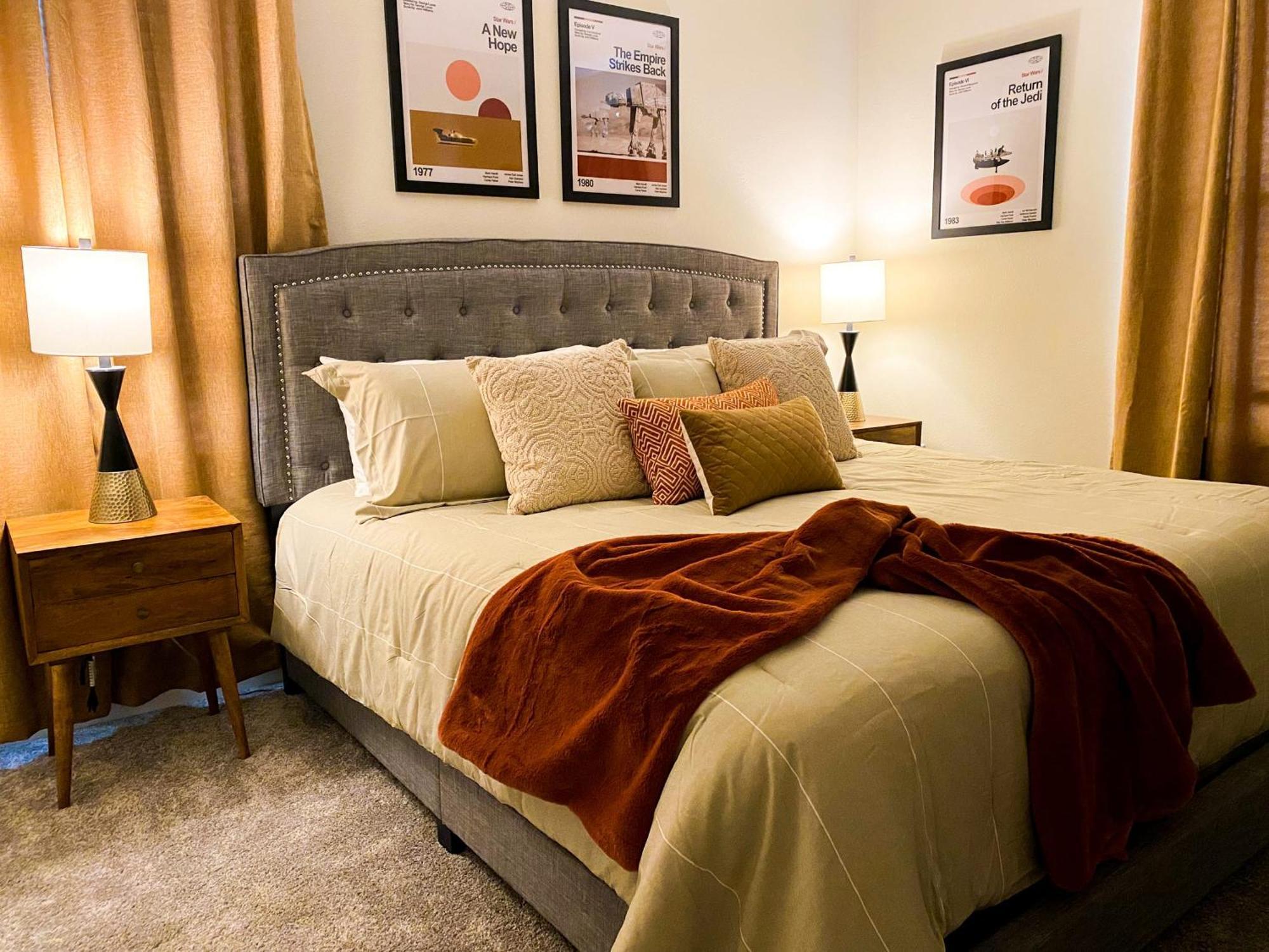 Magical Family Vacation Home Near Disney World At Storey Lake, Star Wars Gameroom, Pool, Theater, Mickey Slide, Sleeps Up To 28 Kissimmee Eksteriør bilde