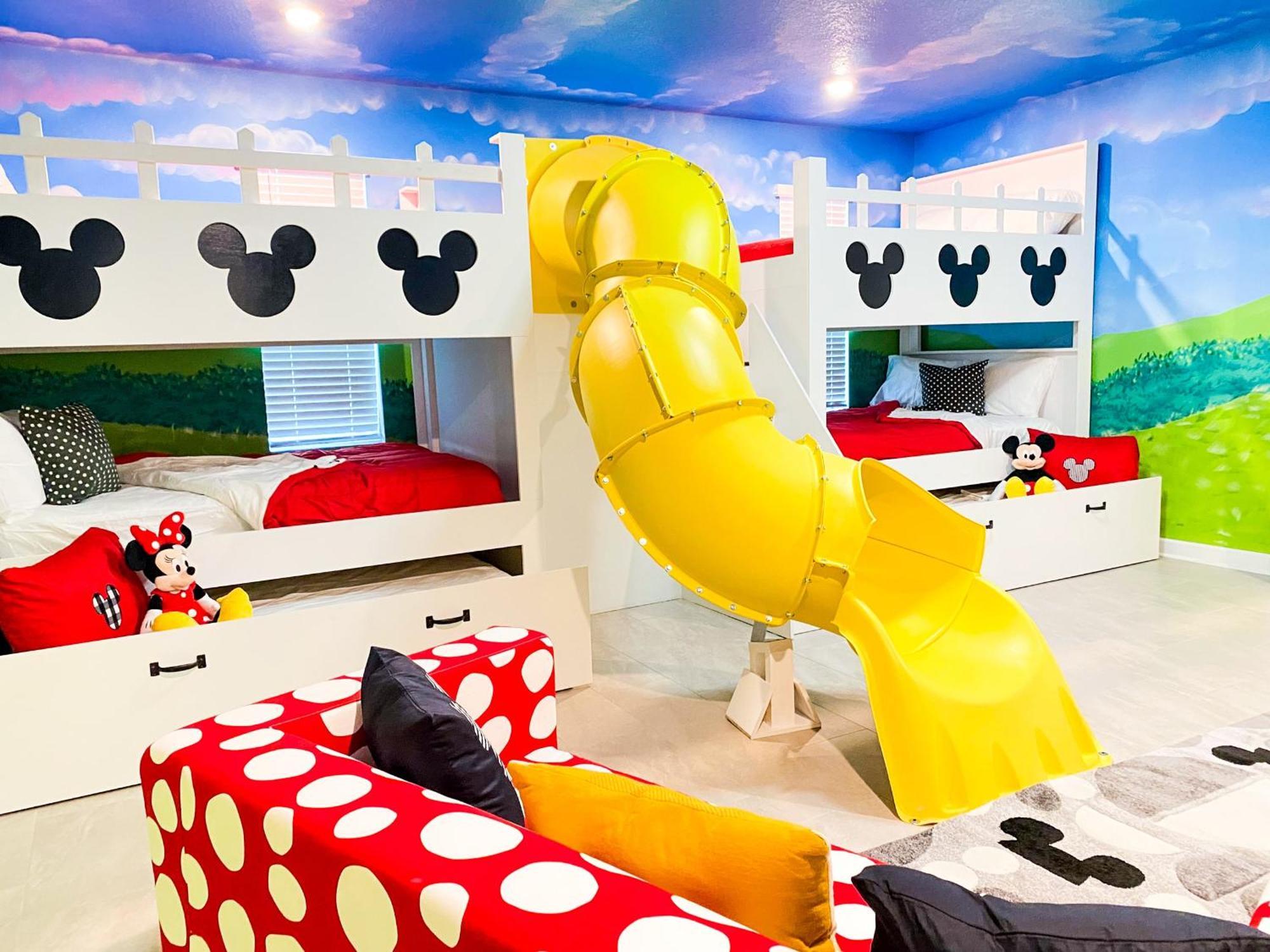 Magical Family Vacation Home Near Disney World At Storey Lake, Star Wars Gameroom, Pool, Theater, Mickey Slide, Sleeps Up To 28 Kissimmee Eksteriør bilde